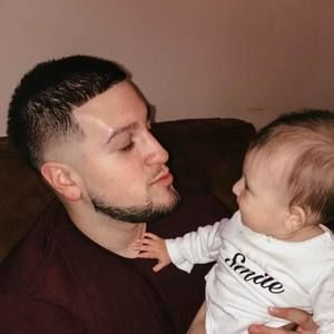 Meet your Posher, Christopher